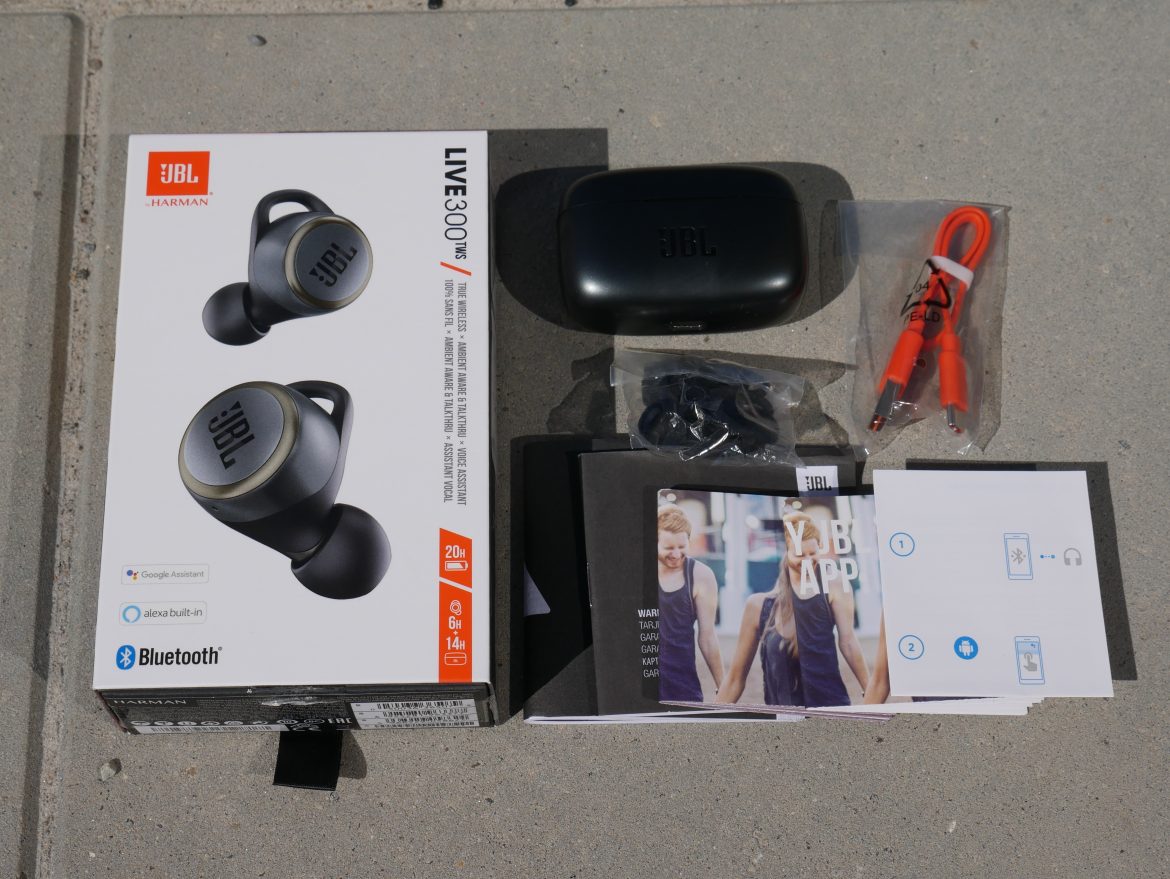 Jbl live 300tws как подключить к телефону