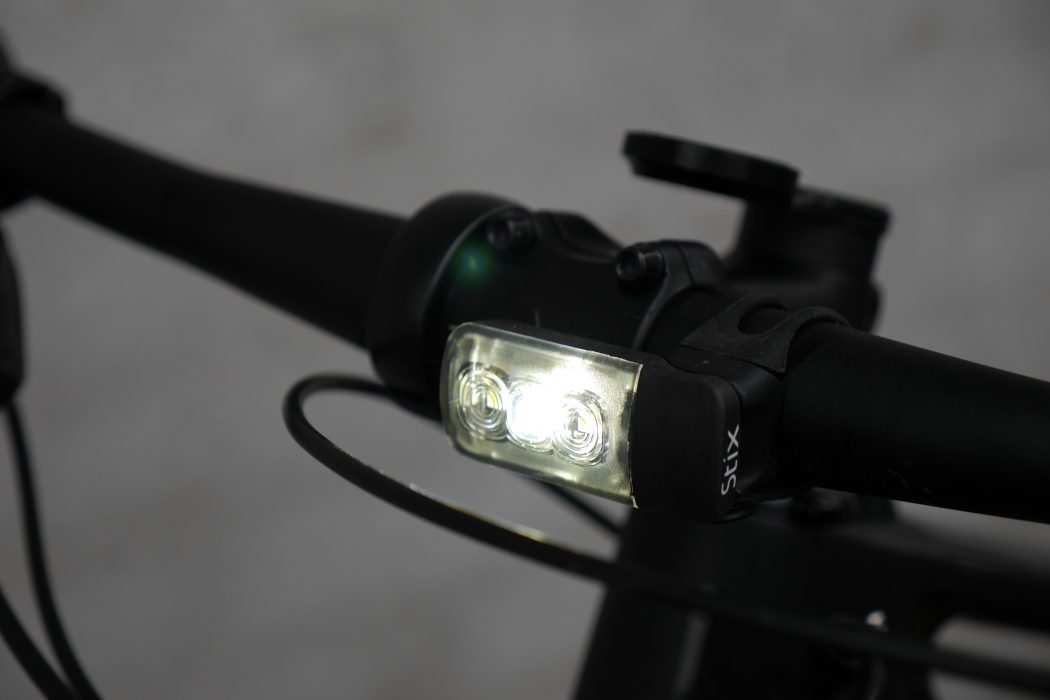 specialized stix light charging